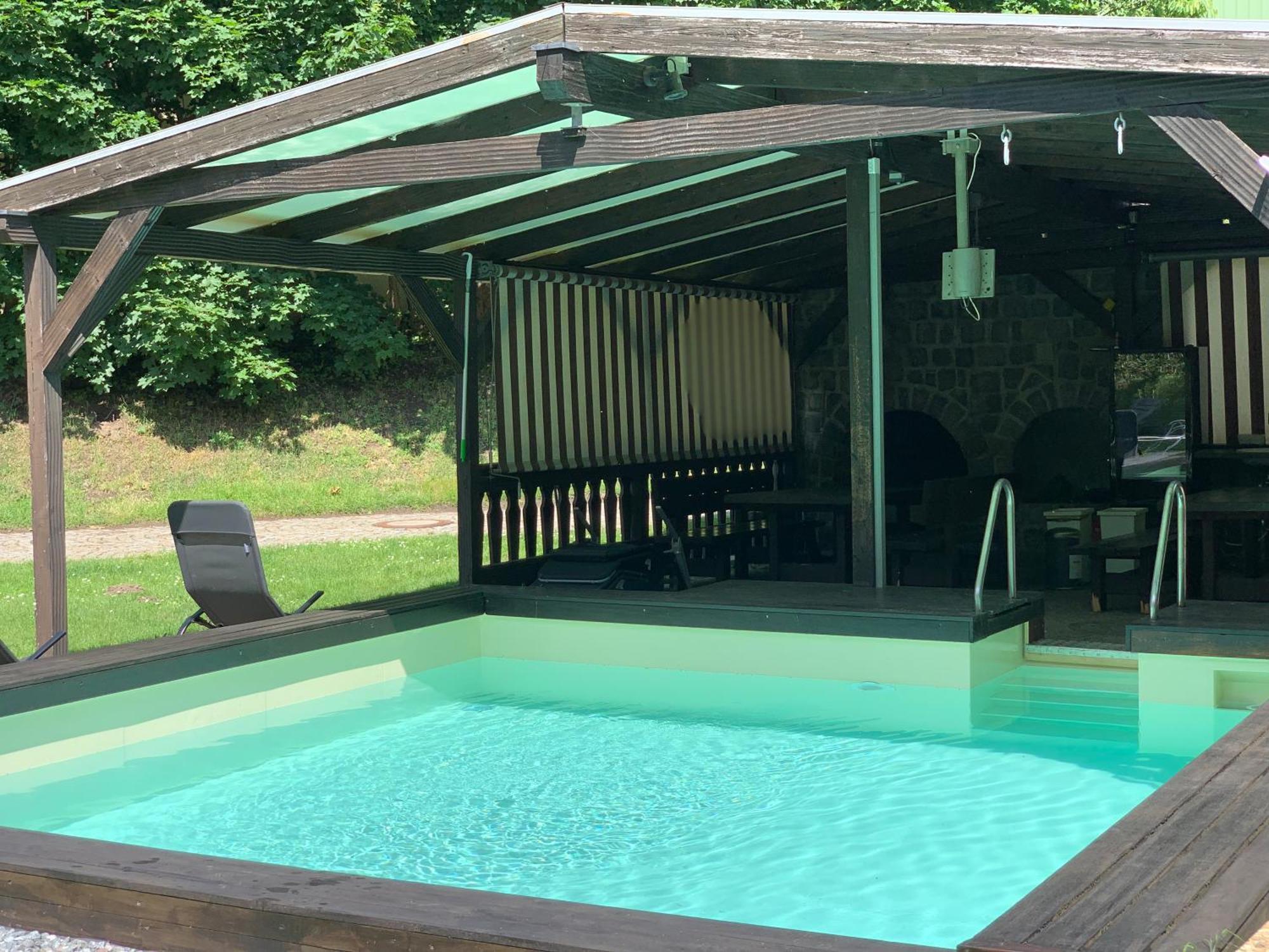 Villa Mit Pool Und Grillplatz In Регенсбург Экстерьер фото